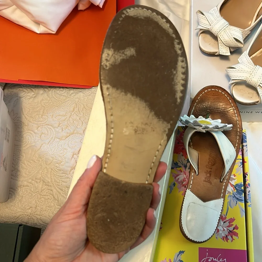 Jack Roger’s sandals with changeable flower - Picture 3 of 3